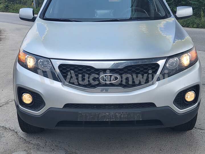 Kia Sorento 2011 — 9