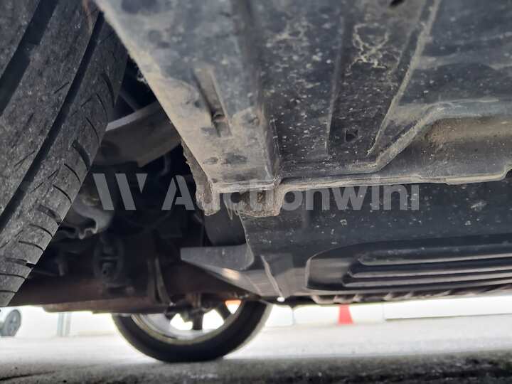 Hyundai Equus 2010 — 23