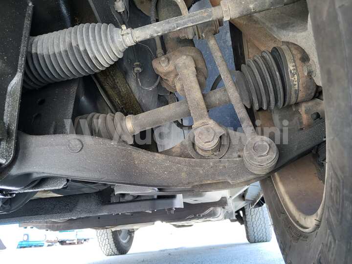 Jeep Cherokee 2006 — 32