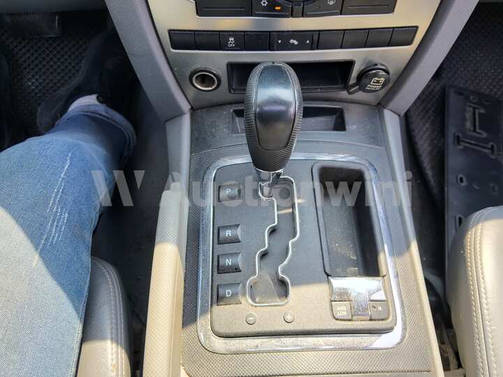 Jeep Cherokee 2006 — 41