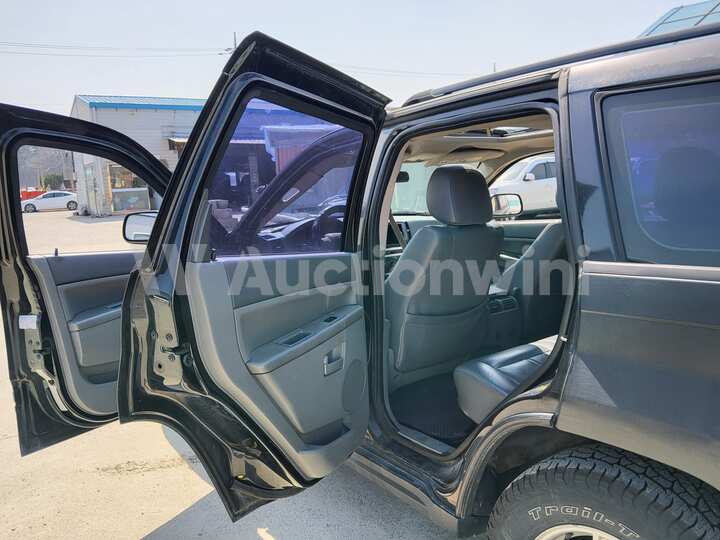 Jeep Cherokee 2006 — 50