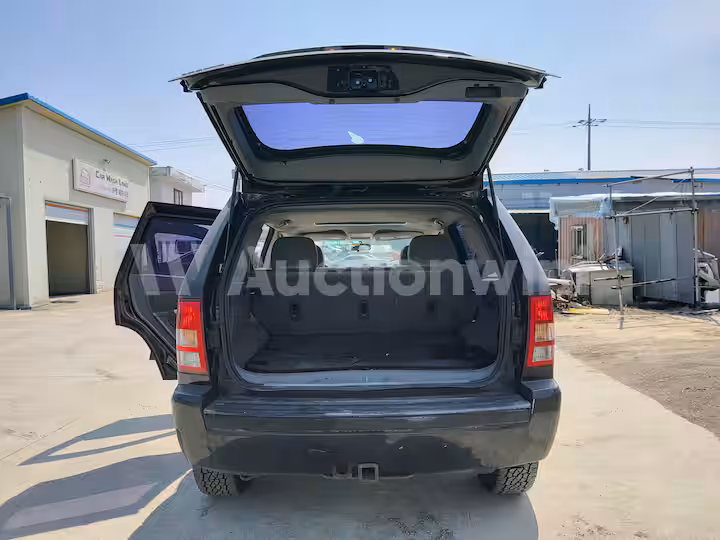 Jeep Cherokee 2006 — 54