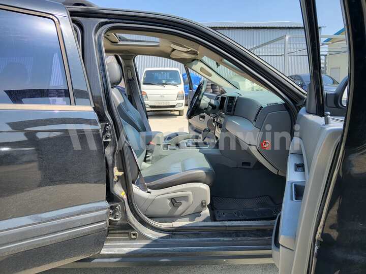 Jeep Cherokee 2006 — 61