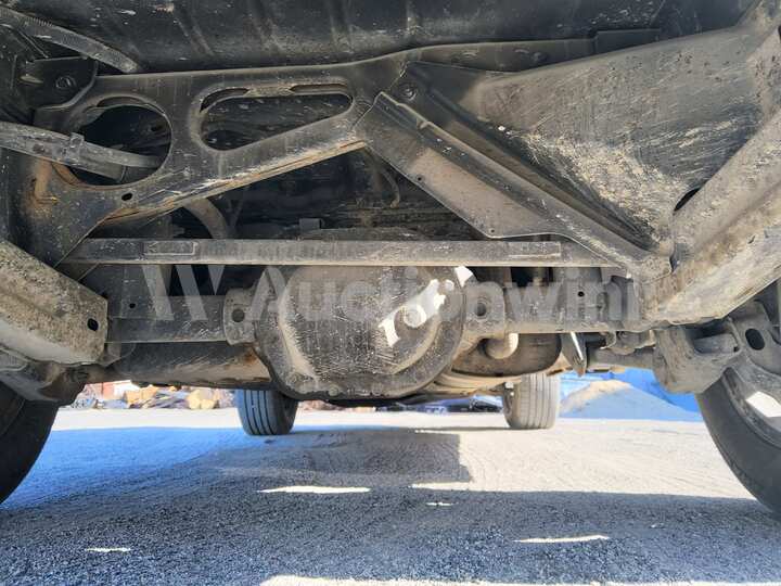 Jeep Cherokee 2006 — 23