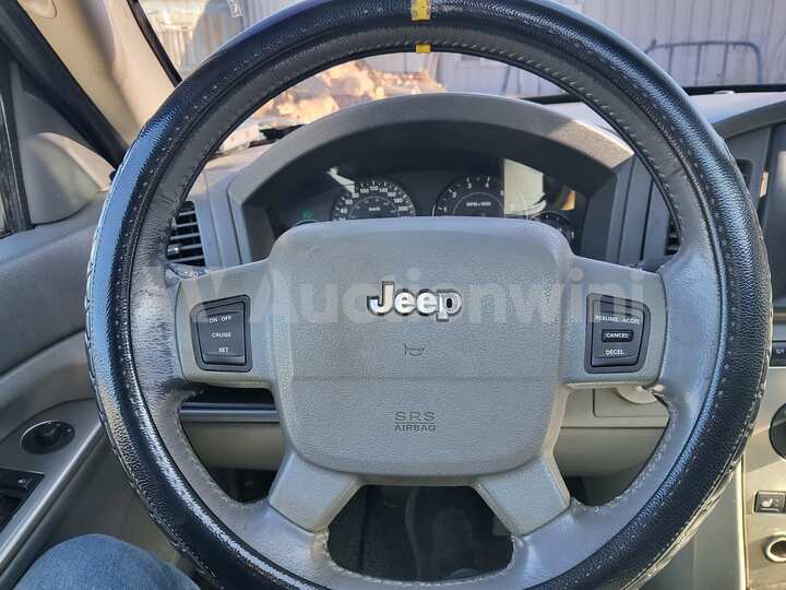 Jeep Cherokee 2006 — 38
