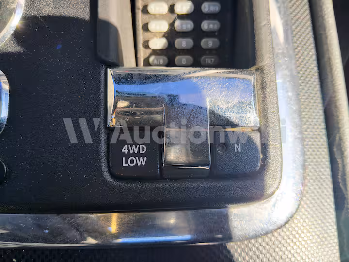 Jeep Cherokee 2006 — 43