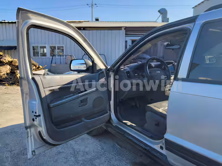 Jeep Cherokee 2006 — 48