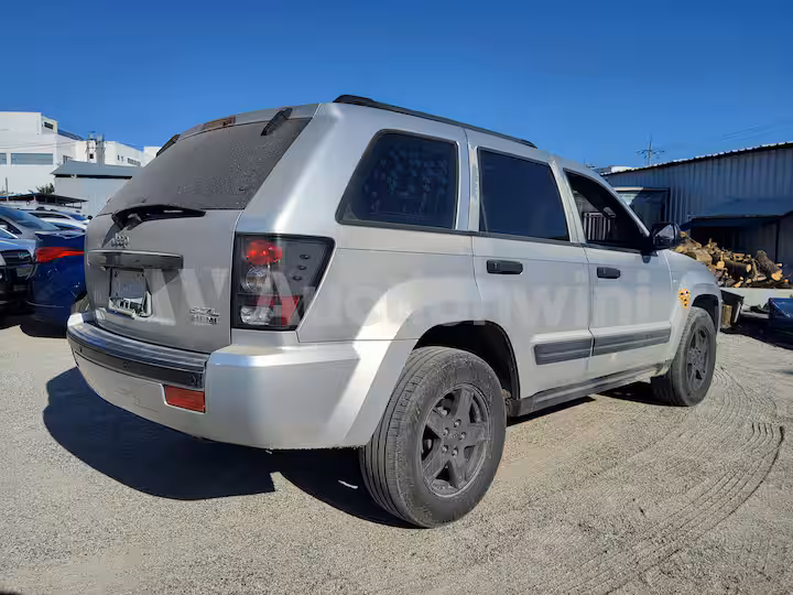 Jeep Cherokee 2006 — 6