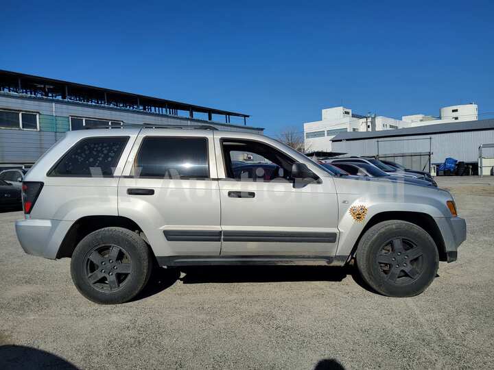 Jeep Cherokee 2006 — 7