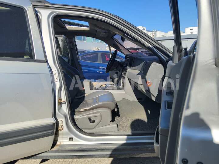 Jeep Cherokee 2006 — 62