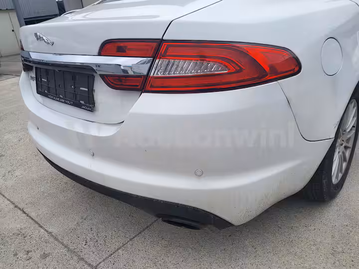 Jaguar XF 2014 — 17