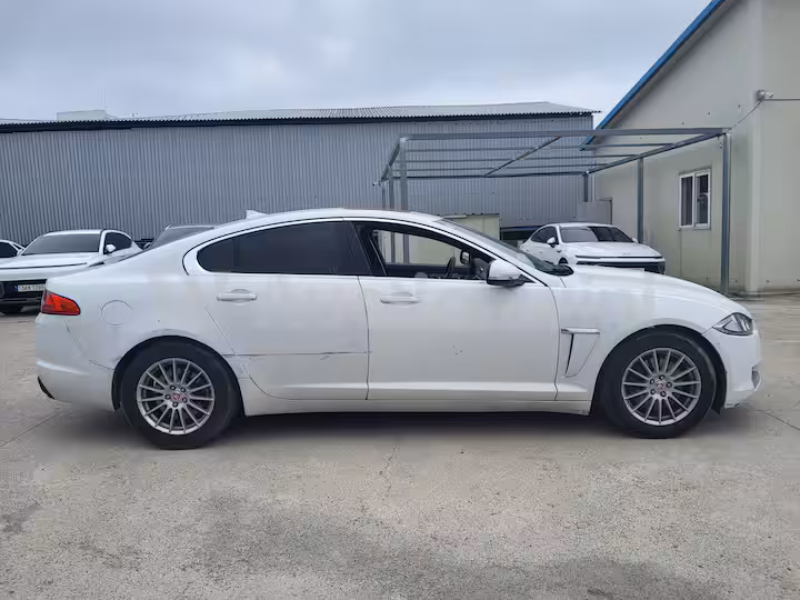 Jaguar XF 2014 — 7