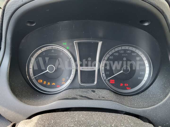 Hyundai Grandeur 2012 — 33