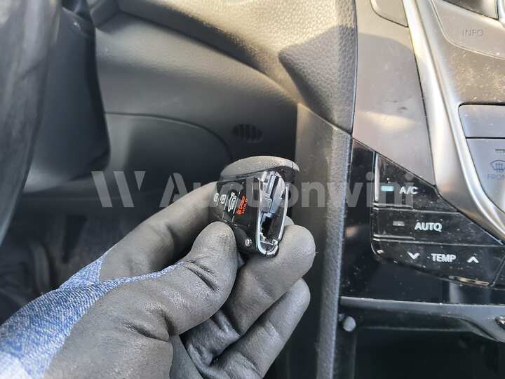 Hyundai Grandeur 2012 — 36