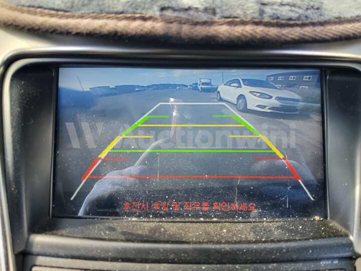 Hyundai Grandeur 2012 — 38