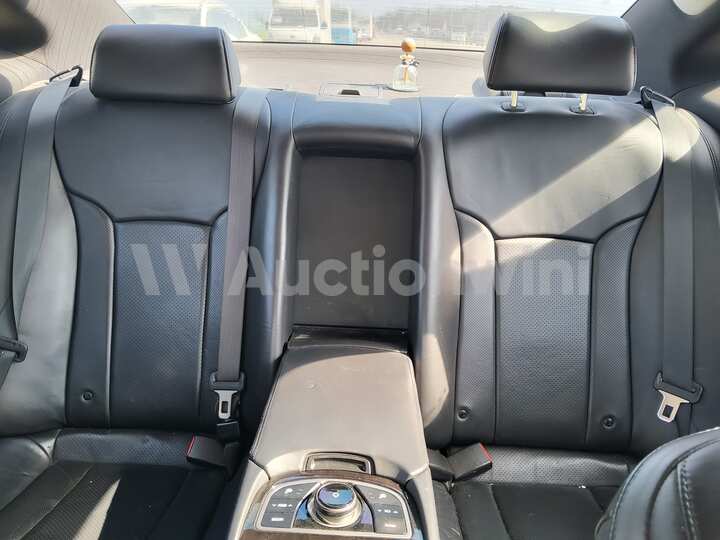 Hyundai Grandeur 2012 — 41