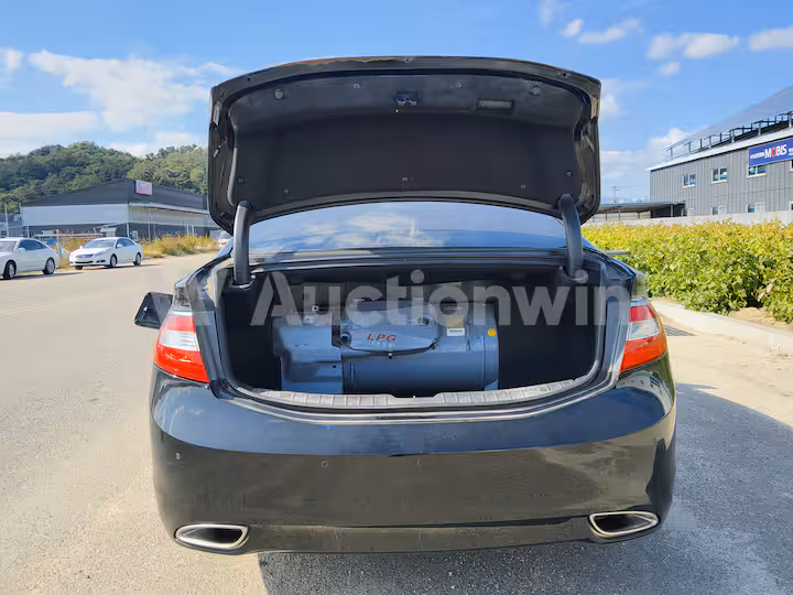 Hyundai Grandeur 2012 — 49