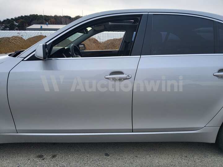 BMW 5 Series 2008 — 14