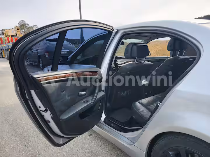BMW 5 Series 2008 — 51