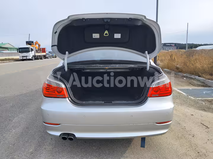 BMW 5 Series 2008 — 54