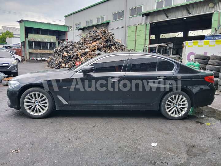 BMW 5 Series 2018 — 3
