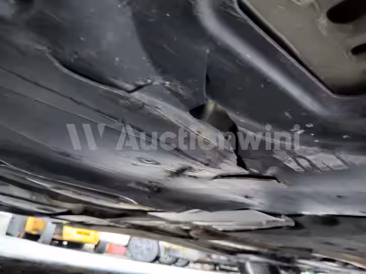 BMW 5 Series 2018 — 24