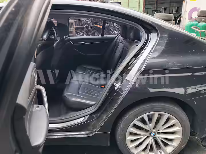 BMW 5 Series 2018 — 51