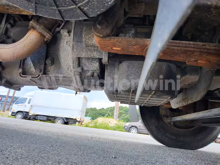 Hyundai Mighty 2013 — 23