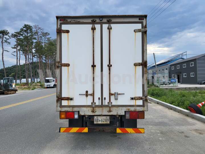 Hyundai Mighty 2013 — 4