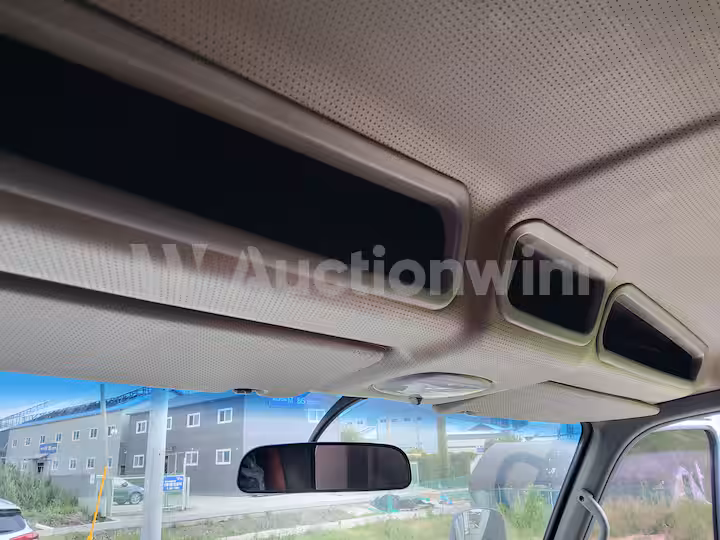 Hyundai Mighty 2013 — 48