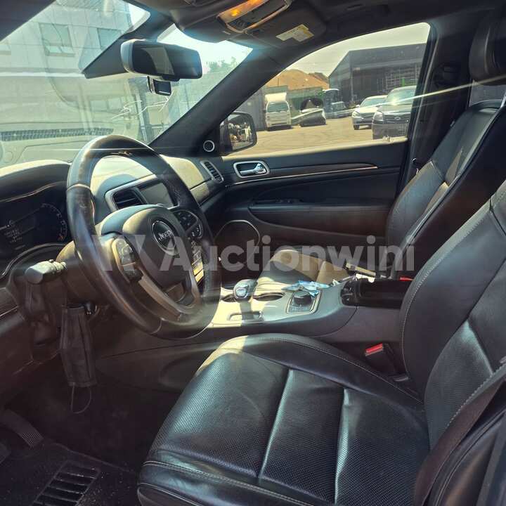 Jeep Cherokee 2015 — 16