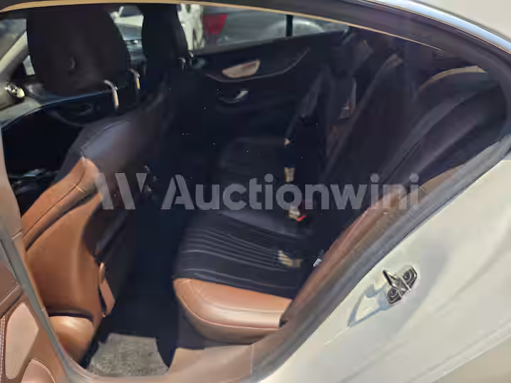 Mercedes Benz CLS Class 2019 — 12