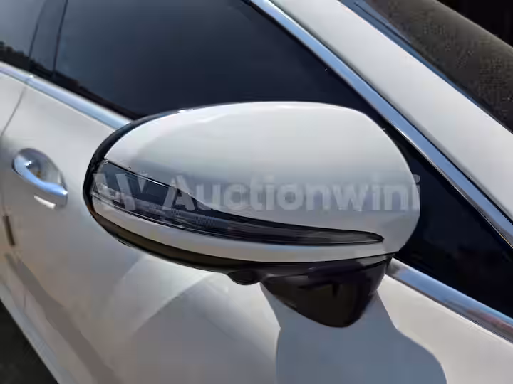Mercedes Benz CLS Class 2019 — 22
