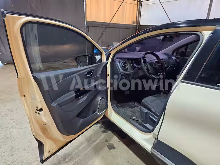 Renault QM3 2015 — 15