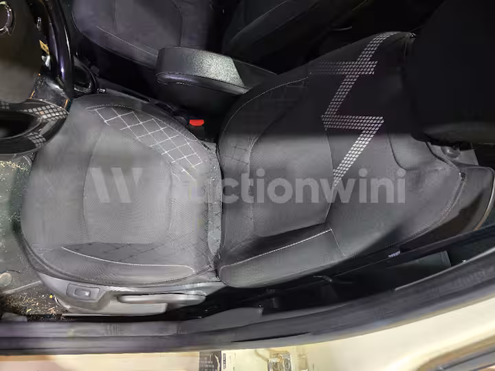 Renault QM3 2015 — 17