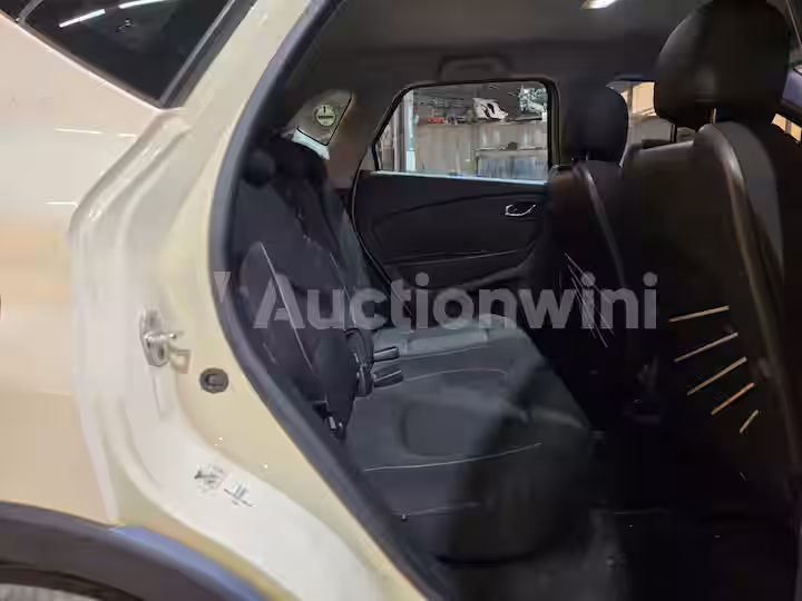 Renault QM3 2015 — 29