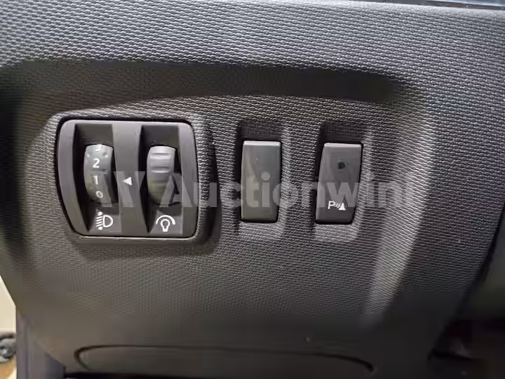 Renault QM3 2015 — 39