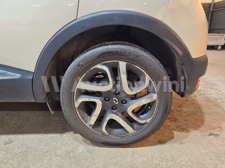 Renault QM3 2015 — 47