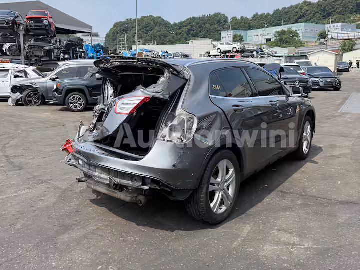 2017 Mercedes Benz GLA Class X156 — 4