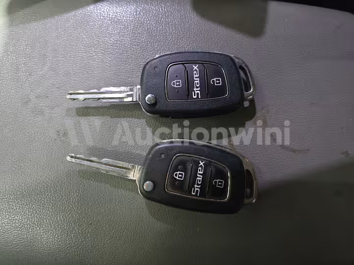 Hyundai Starex 2017 — 37