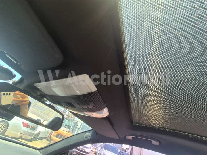 Mercedes Benz E Class 2011 — 11