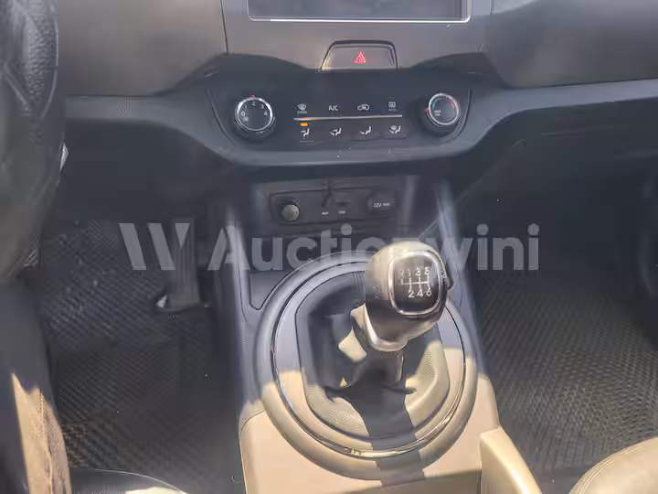 Kia Sportage 2014 — 34