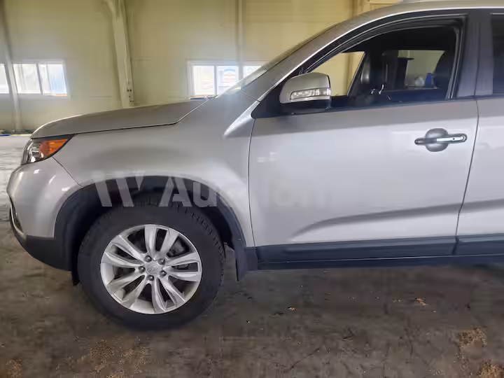 Kia Sorento 2010 — 3