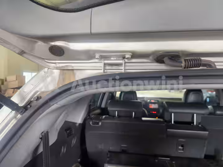 Kia Sorento 2010 — 23