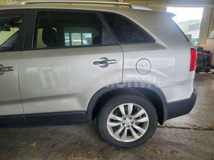Kia Sorento 2010 — 4