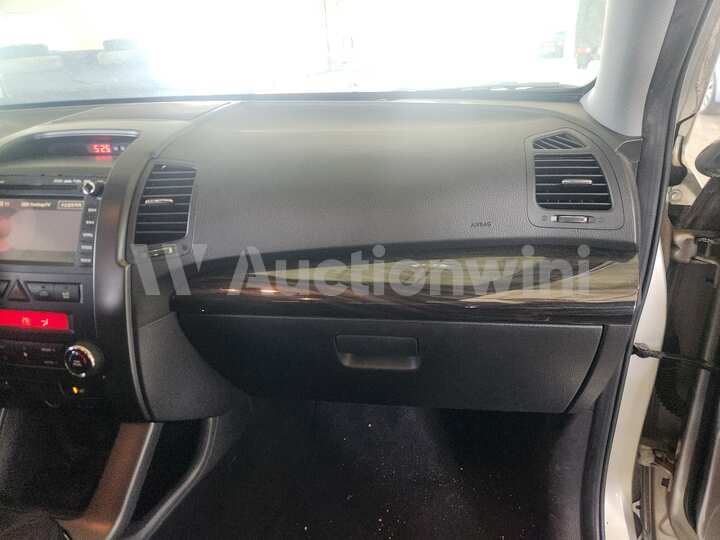 Kia Sorento 2010 — 36