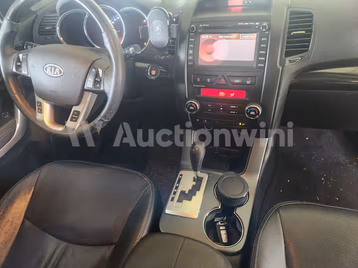 Kia Sorento 2010 — 39