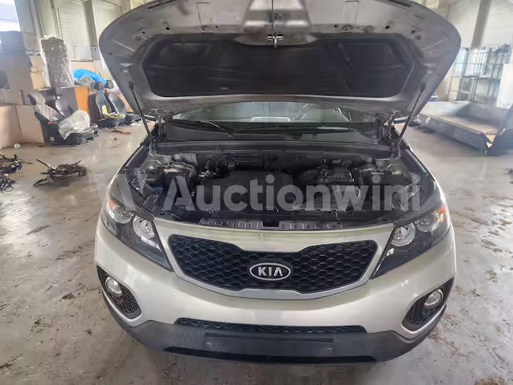 Kia Sorento 2010 — 47