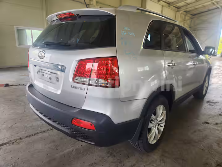 Kia Sorento 2010 — 7