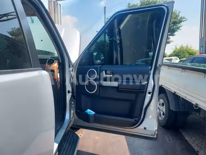 Land Rover Discovery 2008 — 28
